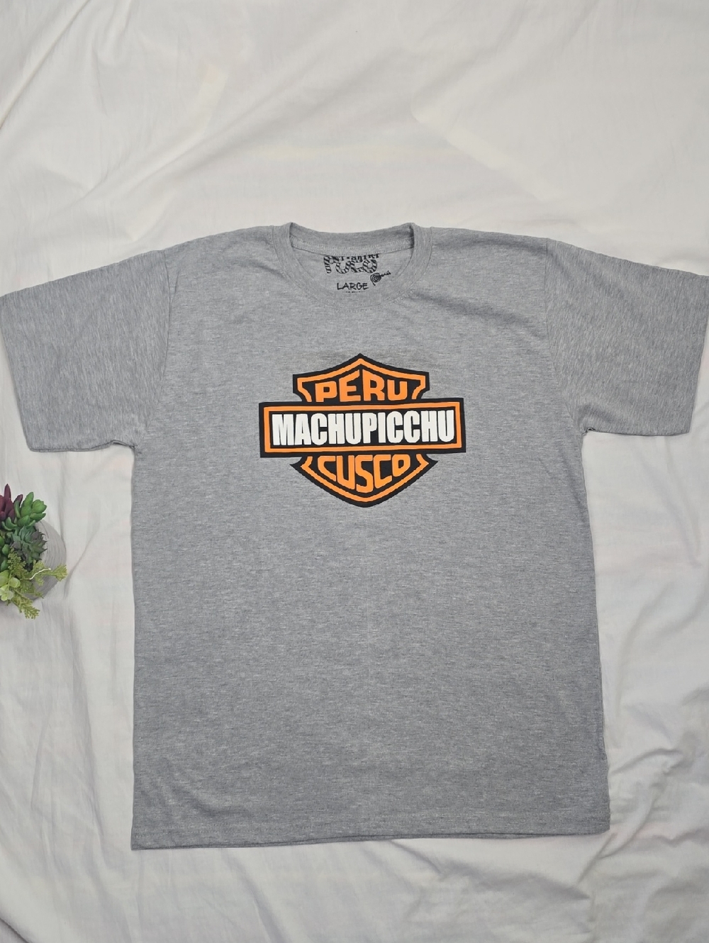 Puco Peru Gray Machu Picchu Graphic Tee T-shirt Sz L NWOT